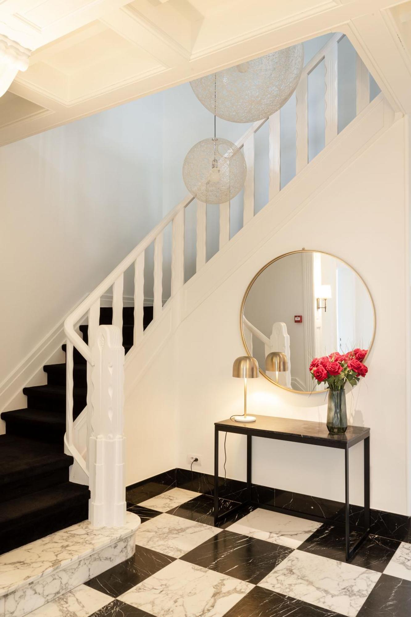 Tuss Bed & Breakfast คอร์ตไรก์ ภายนอก รูปภาพ