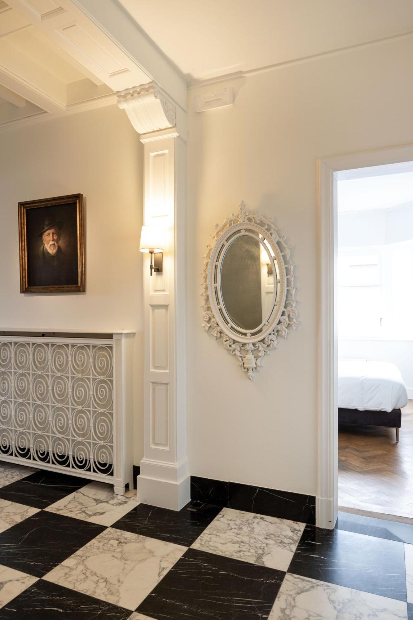 Tuss Bed & Breakfast คอร์ตไรก์ ภายนอก รูปภาพ